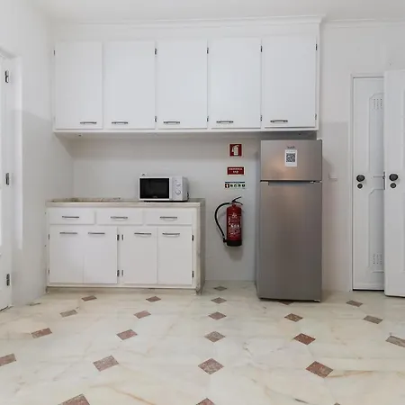 Cascais Flower Apartment *